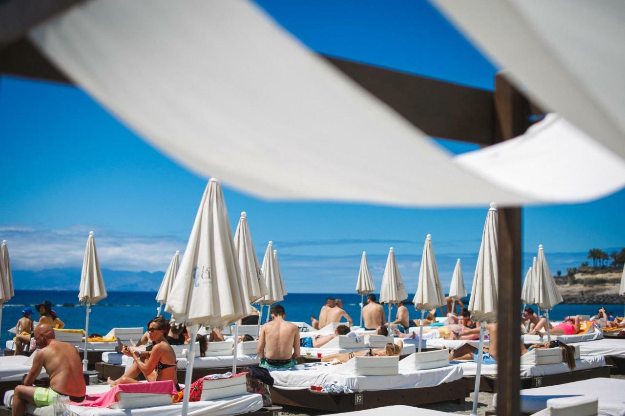 Los Olivos Beach Resort Адехе Екстериор снимка